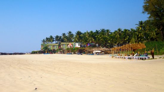 Morjim Beach on a clear day