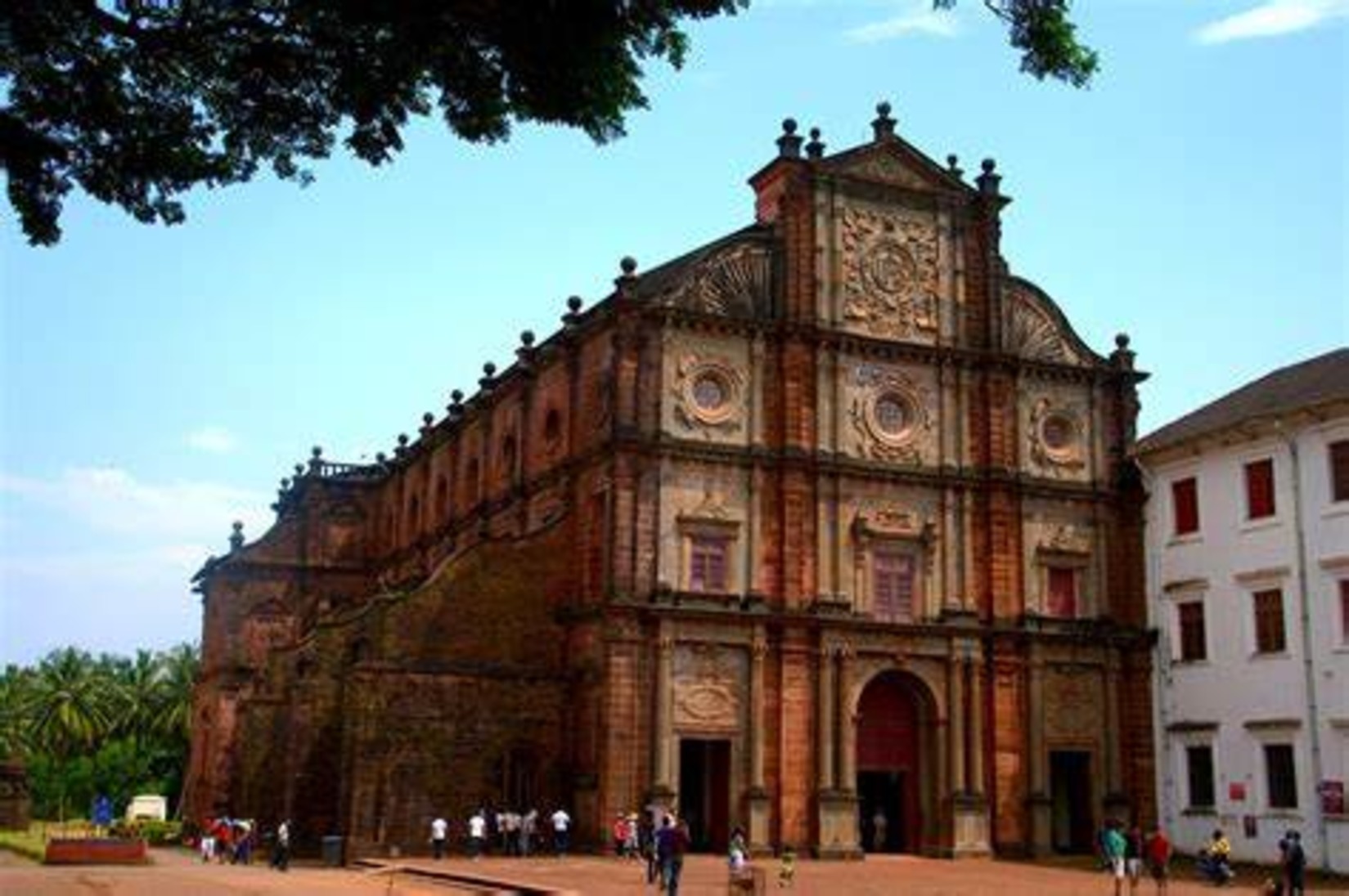 Basilica of Bom Jesus pictured during the day - Villa in Palms by V Escapes