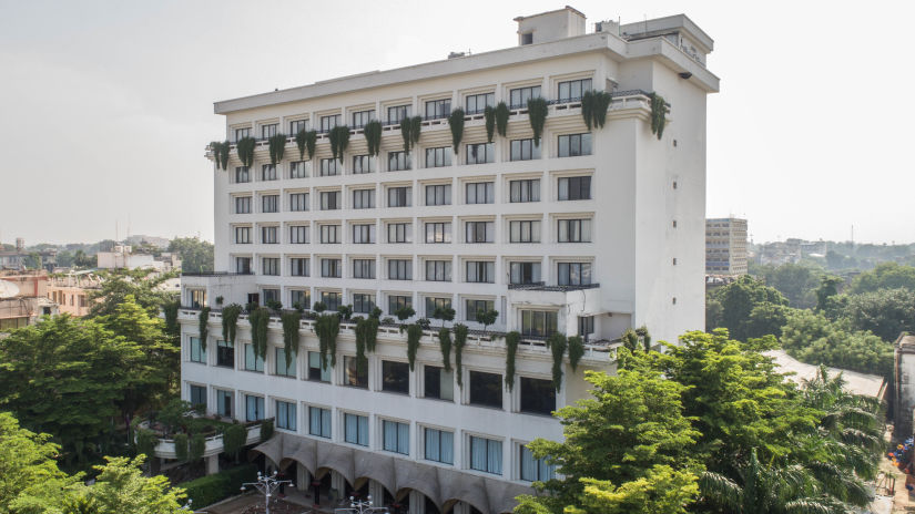 Facade of Hotel Kanha Shyam in Prayagraj