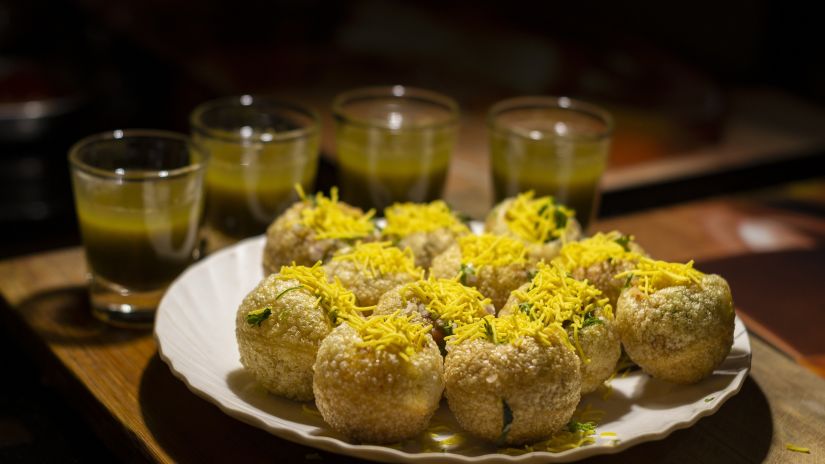 pani puri in Gwalior