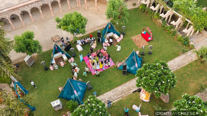 Tijara Fort-Palace - Aerial view of a marriage in the palace