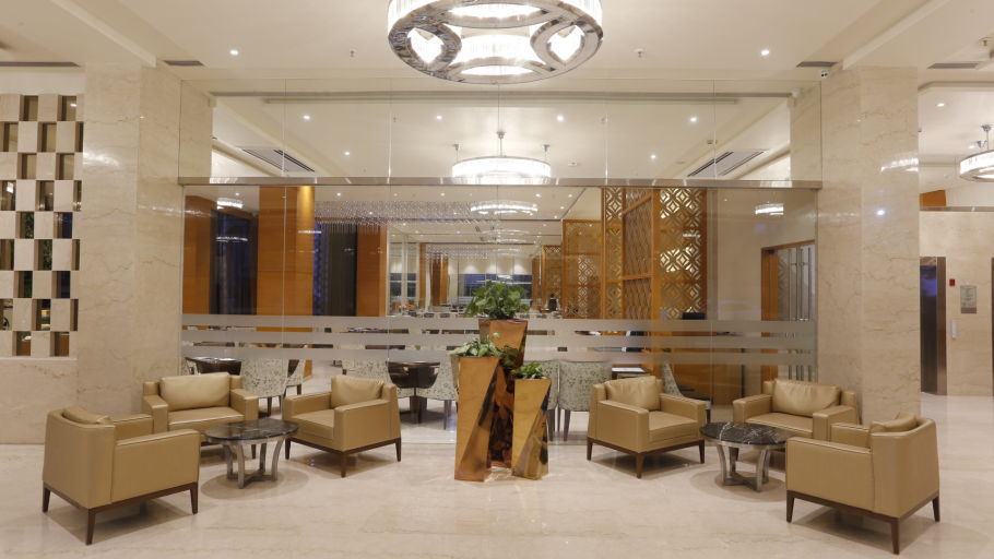 lobby at Nataraj Sarovar Portico Jhansi, business hotels in Jhansi zdvzdc