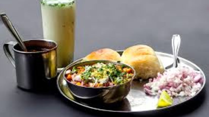 Misal Pav, Hotel Marine Plaza Mumbai