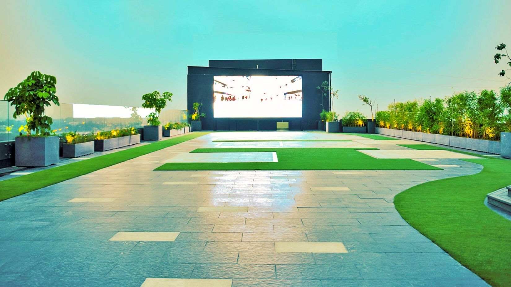 spacious green lawn with a big screen for skydeck