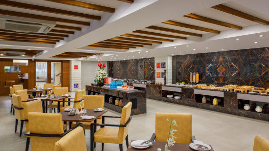 Dining Sobit Sarovar Portico Goa2