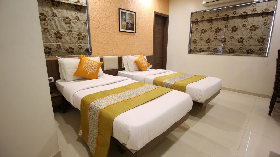 Executive Room Hotel Jyoti - Rajkot Gujrat 13