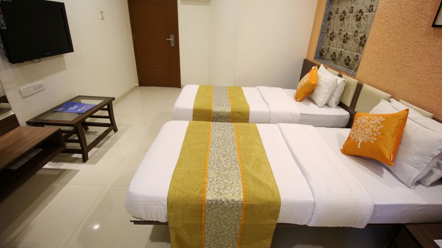 Executive Room Hotel Jyoti - Rajkot Gujrat 22