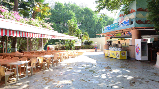 Water Kingdom - the hunger thrill food stall at our water park