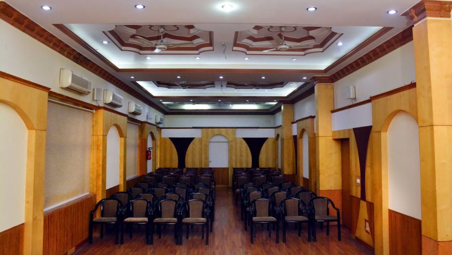 Banquet Hall 1 Hotel Vasundhara Palace Rishikesh Hotel in Rishikesh