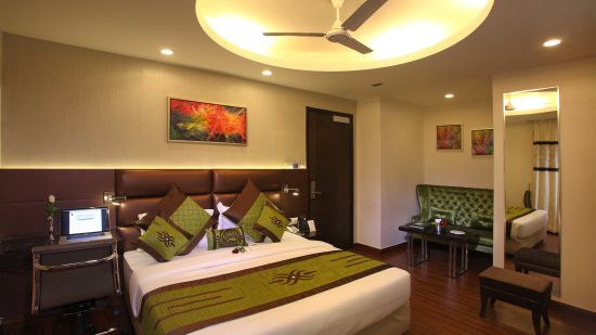 Club Rooms, Hotel JRD Exotica