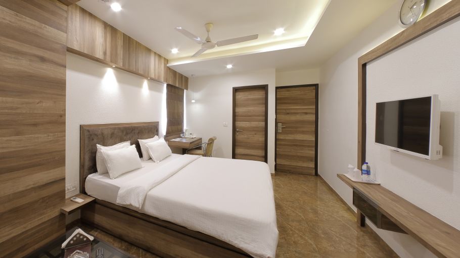 Hotel Summit, Ahmedabad Ahmedabad  T8 1574