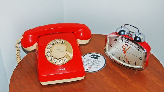 rotary-dial-4778763 1920