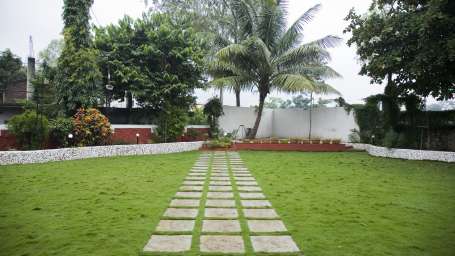 Valerina Lawn at Kamfotel Hotel Nashik, Part Lawns in Nashik 1