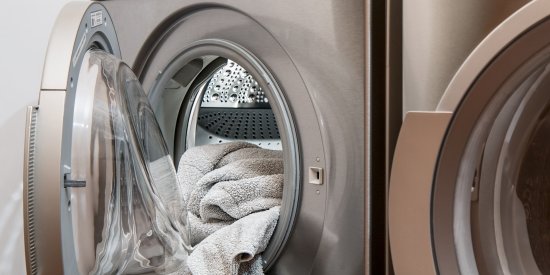 washing-machine-2668472 1920