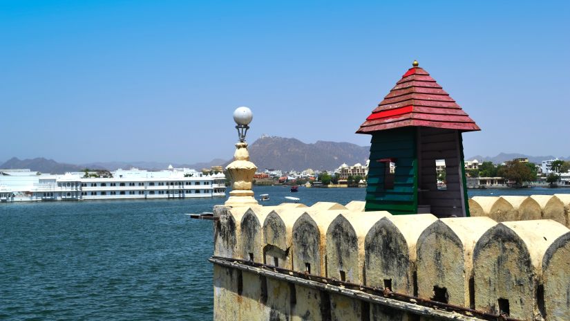 Edge view of Lake Pichola