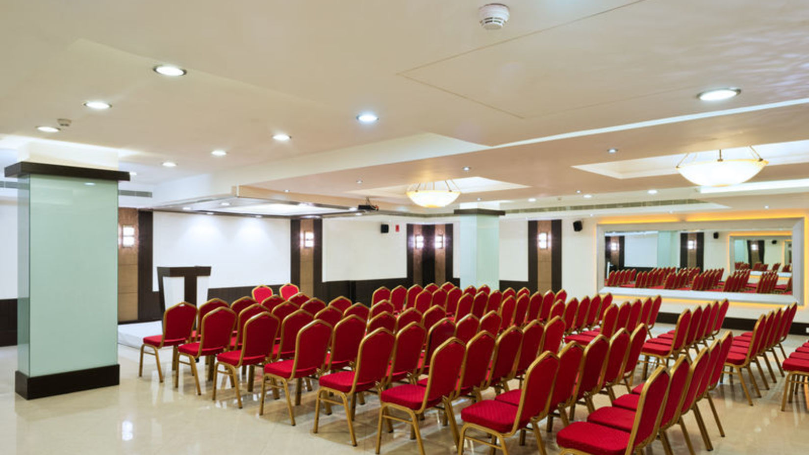 Banquet and meeting Hall_Hotel Southern Grand Vijayawada_Event Venues In Gandhi Nagar Vijayawada1