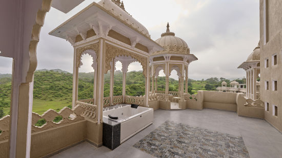 Renest Kumbalgarh Akhil Bakhshi599 (2)