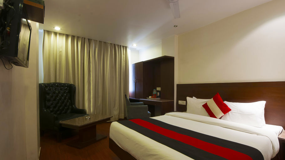 Hotel The Raj, New Delhi New Delhi Standard Room1 Hotel The Raj New Delhi