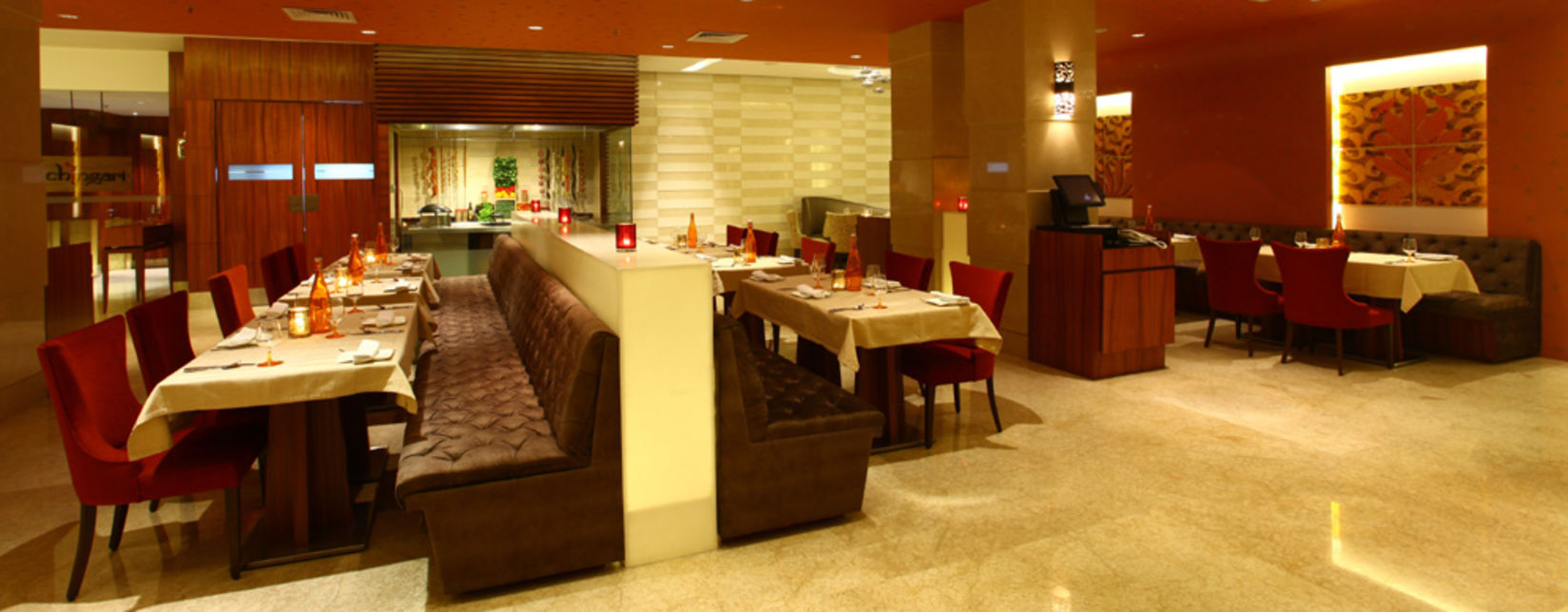 Chingari-Indian Restaurant Park Plaza East Delhi 2