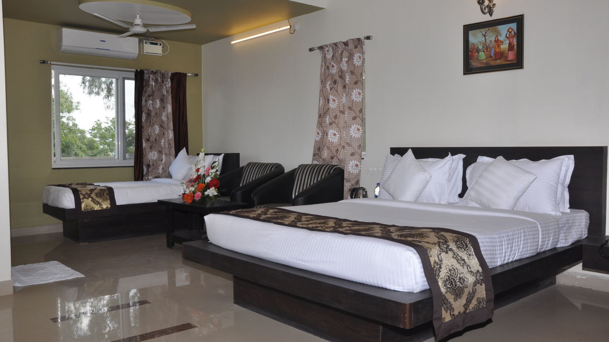 Deluxe Rooms in Bagalkot 