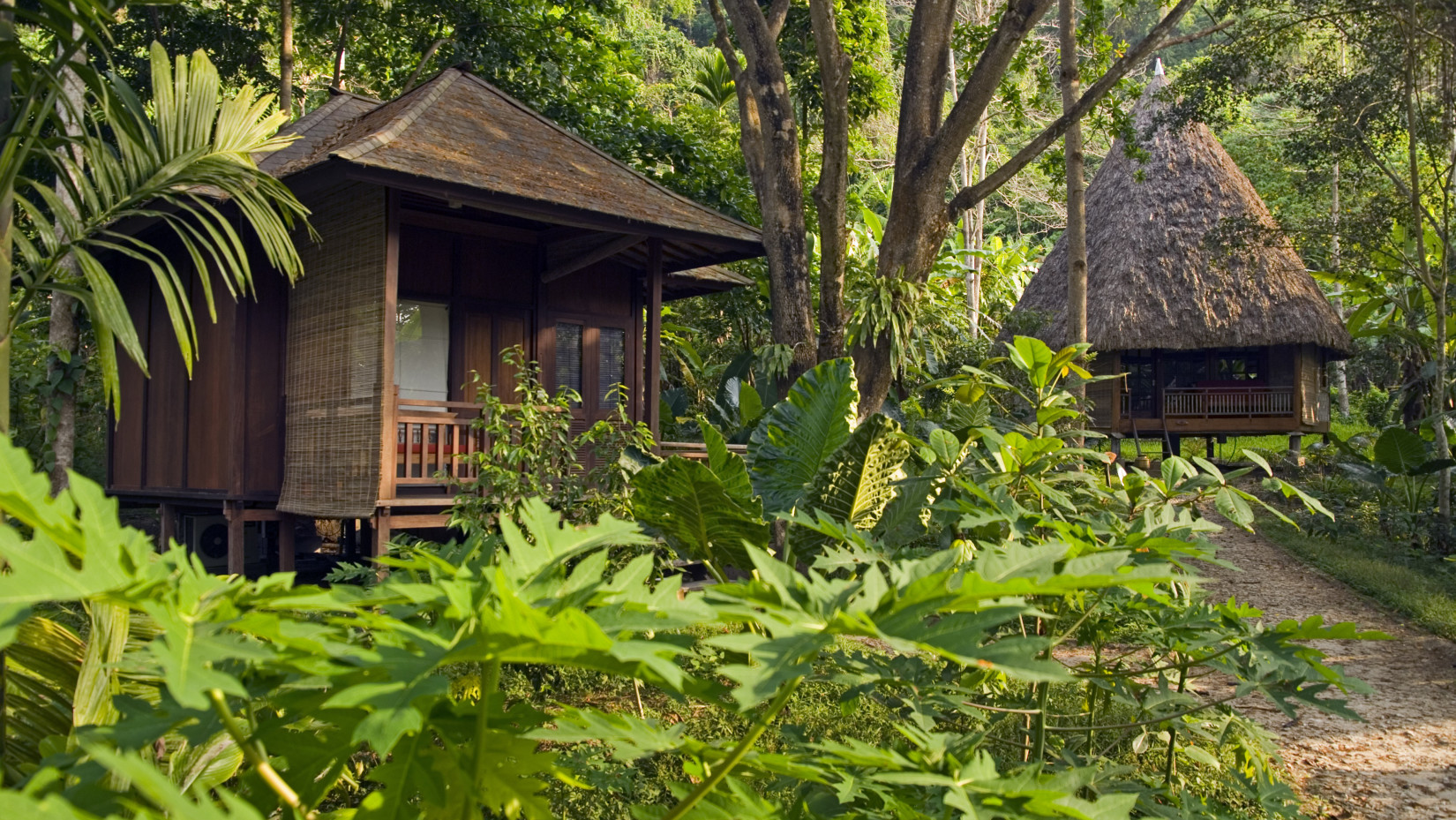 Room Andaman Villa with Nicobari cottage behind