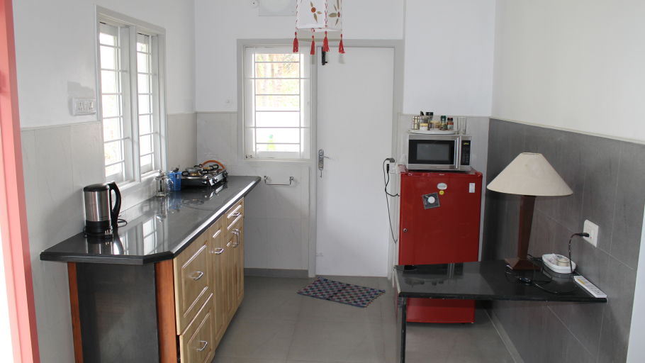 Casa Cottage Hotel, Bangalore Bangalore Casa Milton - Cooke Town - Furnished Apartment - Studio -Kitchen