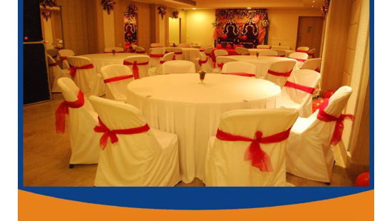 Banquet Hall at Hotel Sarovar Portico Naraina New Delhi 4