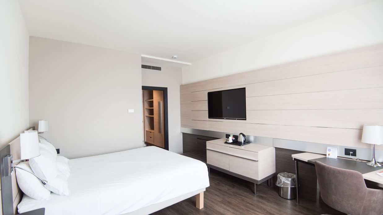 rooms in Zirakpur 