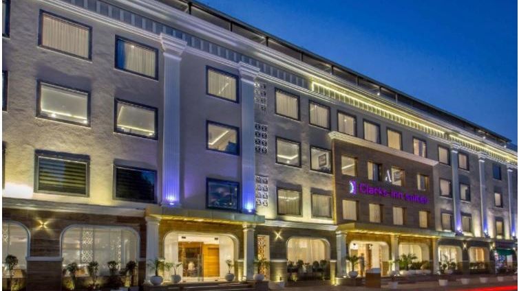 Luxury hotel in Gwalior1