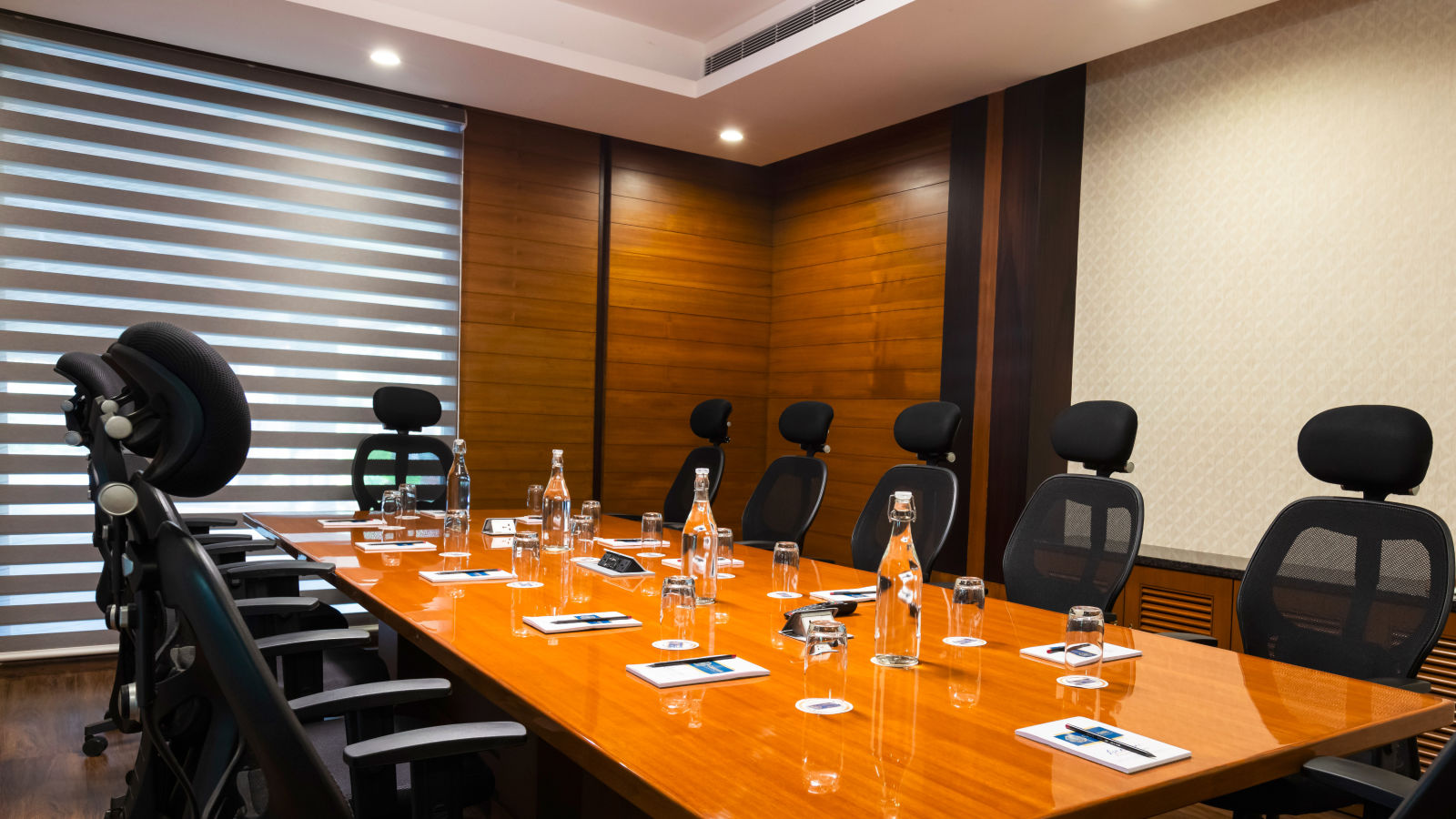 Board Room 01