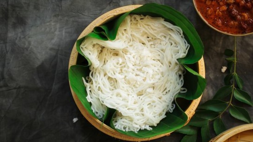 idiyappam served on a plate