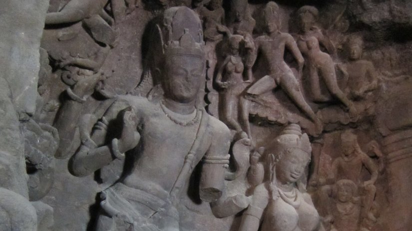 wall carvings on the walls of Elephanta Caves