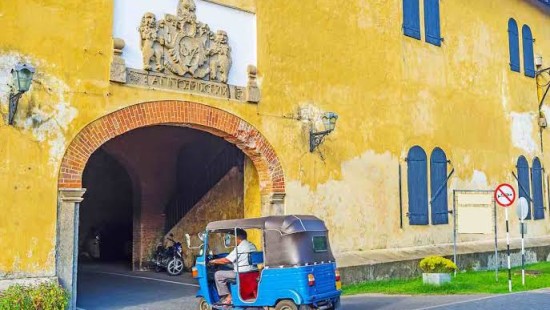 A tuk-tuk in Galle