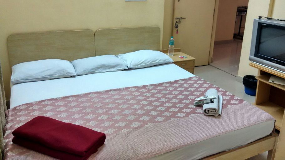 Abids Vinkas - Homestay, Bangalore Bengaluru AC Room Abids Inn BTM Layout