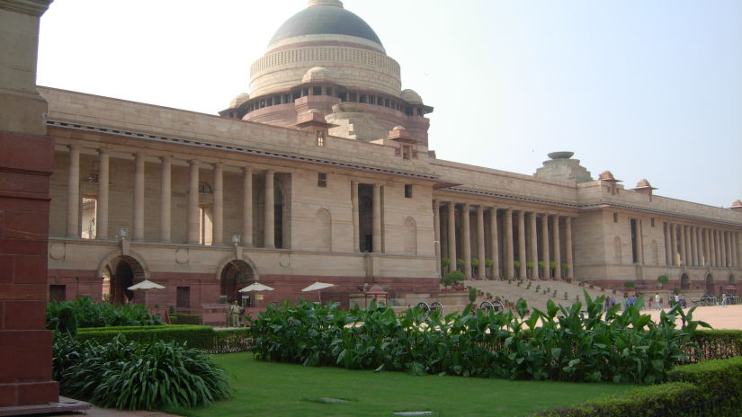 Rashtrapati Bhavan, Hotel Sarovar Portico Naraina