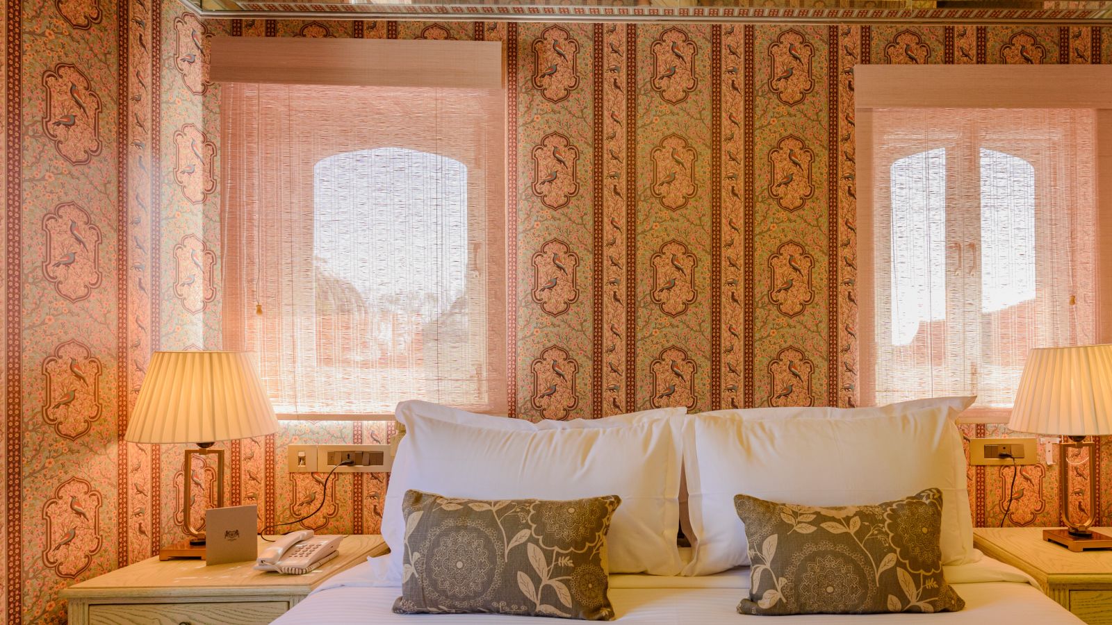 Deluxe rooms in Surya Haveli Jaipur