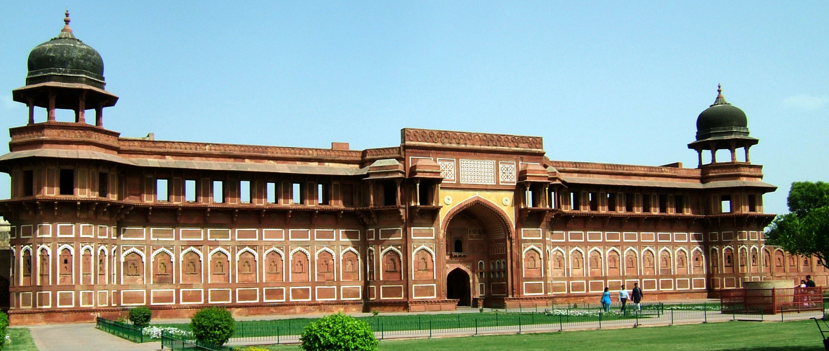 Crystal Sarovar Premiere Agra Agra Fort