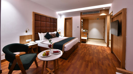 Luxury Room (2)