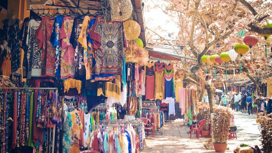 flee market with decorations