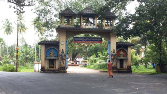 Marari Alleppey-shiva-temple2