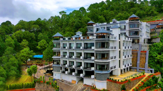 Rosetum Kasauli - Facade view of the hotel in Kasauli