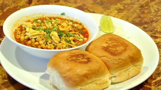 Misal Pav Kamfotel Hotel Nashik Best Hotels in Nashik