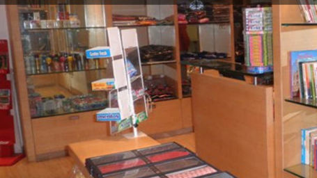 Book Shop of The Retreat Hotel and Convention Centre Madh Island