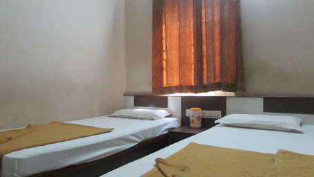 Hotel Shiv Ganesh Comforts, Bangalore Bangalore 3-bed room hotel shiv ganesh comforts bangalore 5
