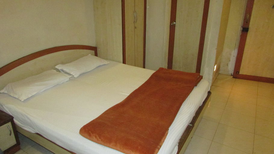Hotel Basera, Pune Pune Hotel Basera Pune Standard non ac rooms1
