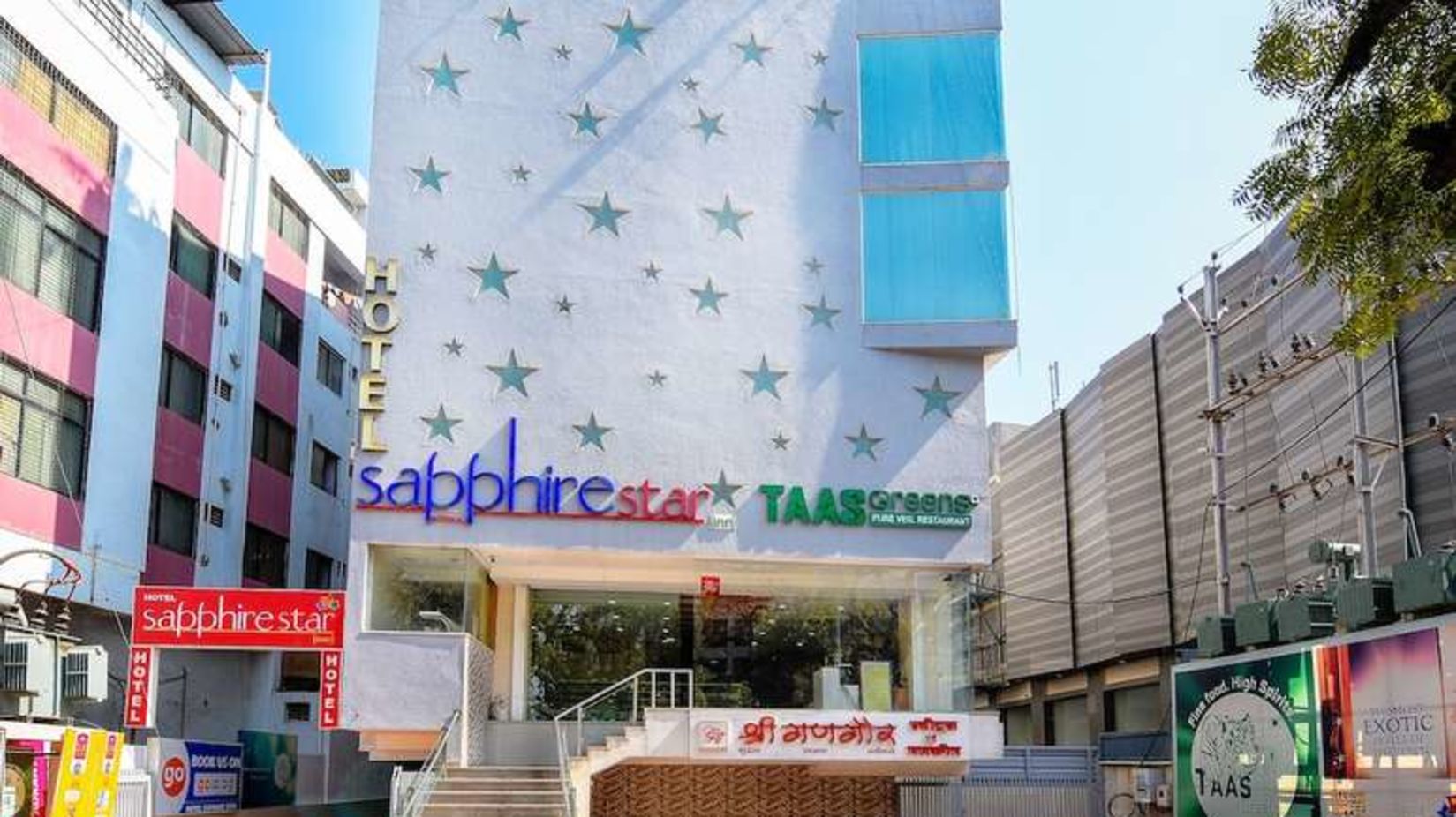 Click Hotel Sapphire Star exterior2