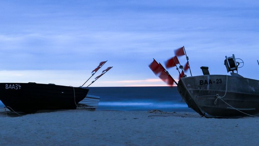 boats on a beach in Mumbai