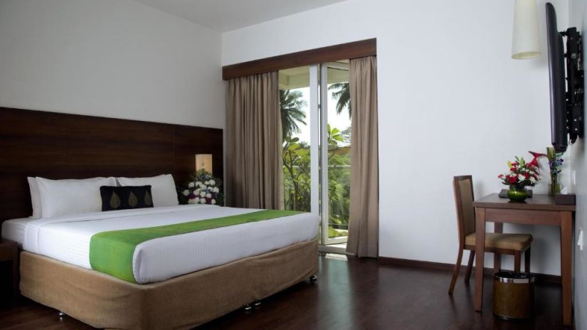 Temple Tree Hotel near Christ University, Temple Tree Hotel near NIMHANS Hospital Bangalore, best hotel near Christ University and NIMHANS Hospital near Hosur RoadGarden View Rooms, Stay Near Lalbagh, Temple Tree Hotel 2