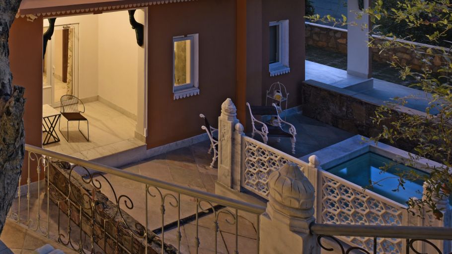 4   Plunge Pool Suites In Udaipur