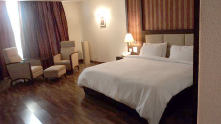 Deluxe Room at Legend Sarovar Portico, Baddi